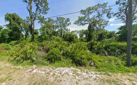 5544 N Huckleberry Lake Dr, Sebring, FL 33875