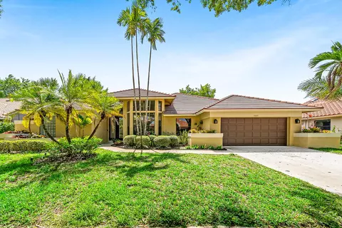 10655 Avenida Santa Ana, Boca Raton, FL 33498
