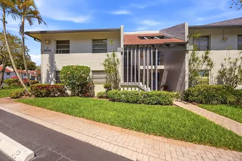 6525 S Oriole Blvd, Delray Beach, FL 33446