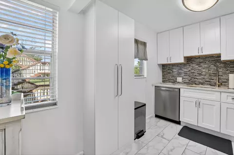 150 Mansfield D #150, Boca Raton, FL 33434