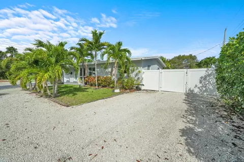 2824 NW 6th Ave, Wilton Manors, FL 33311