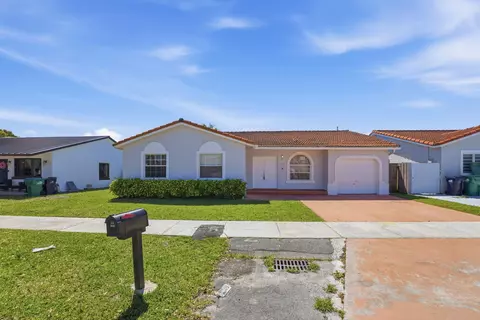 14490 SW 174th Ter, Miami, FL 33177