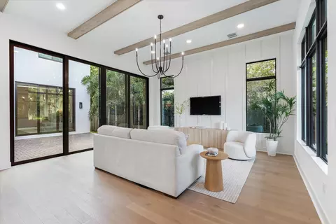 Living - 432 NW North River Dr, Stuart, FL 34994 photo 1 of 2