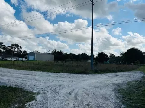 13714 71st Pl N, West Palm Beach, FL 33412