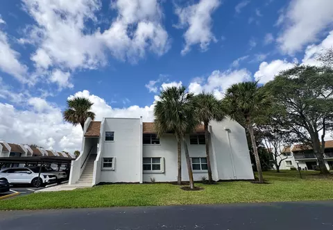 2915 SW 22nd Ave #201, Delray Beach, FL 33445