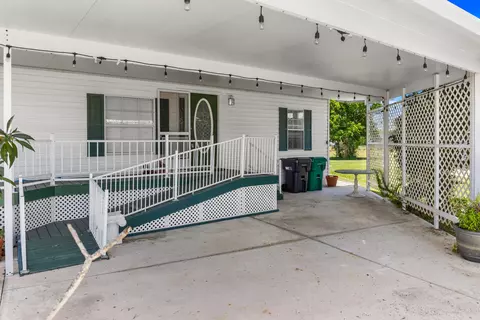1697 SW 35th Cir, Okeechobee, FL 34974