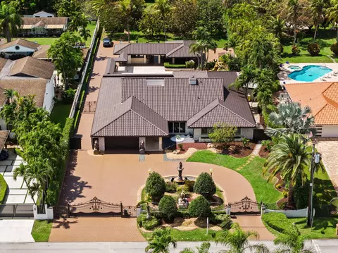 2840 SW 128th Ave, Miami, FL 33175