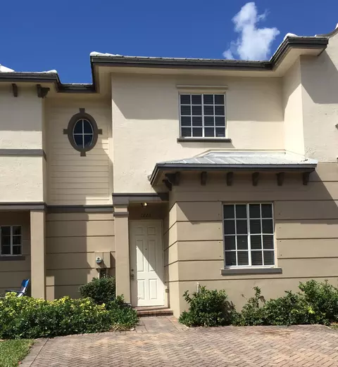 1213 Abaco Ln, West Palm Beach, FL 33404