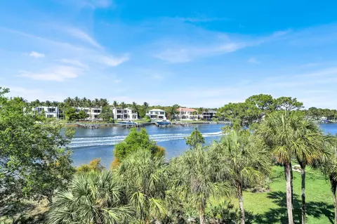 1001 Seafarer Cir #405, Jupiter, FL 33477