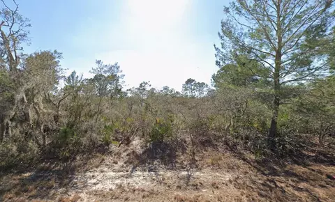 3235 N Dahlia Dr, Lake Placid, FL 33852