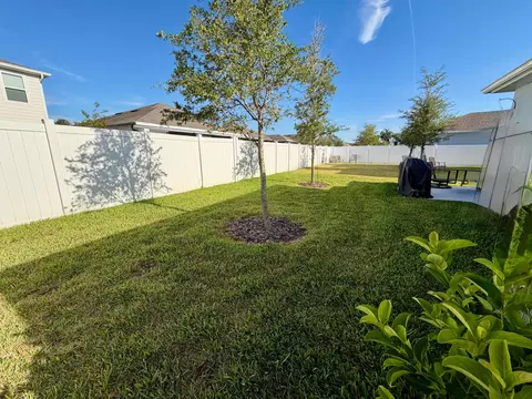 Exterior - 3030 Ruby Fls Dr, Deland, FL 32724 photo 5 of 7