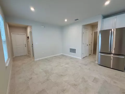 Living - 3030 Ruby Fls Dr, Deland, FL 32724 photo 1 of 3