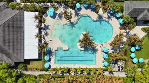5172 SE Club Way #207, Stuart, FL 34997