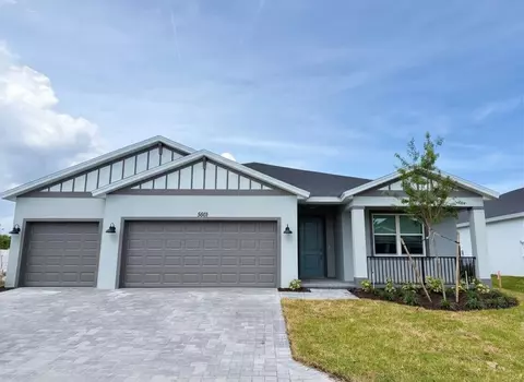 5601 Hampton Park Cir, Vero Beach, FL 32966