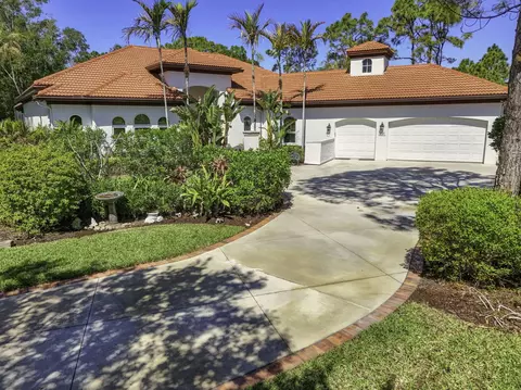 Exterior - 18764 SE Old Trail Dr, Jupiter, FL 33478 photo 1 of 24