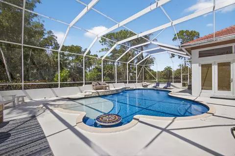 Exterior - 18764 SE Old Trail Dr, Jupiter, FL 33478 photo 14 of 24