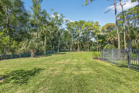Exterior - 18764 SE Old Trail Dr, Jupiter, FL 33478 photo 22 of 24