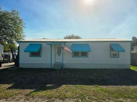 1212 9th St, Okeechobee, FL 34974