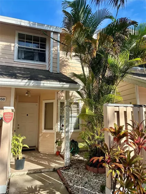 2058 Champions Way #2058, North Lauderdale, FL 33068