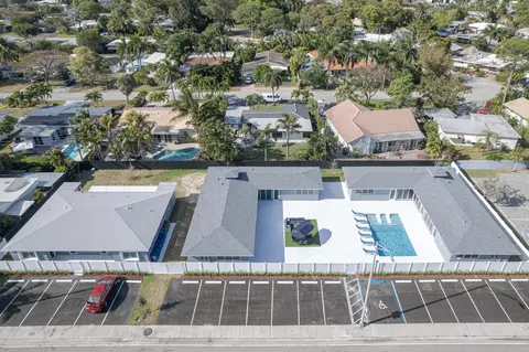 2009 NE 26th St, Wilton Manors, FL 33305