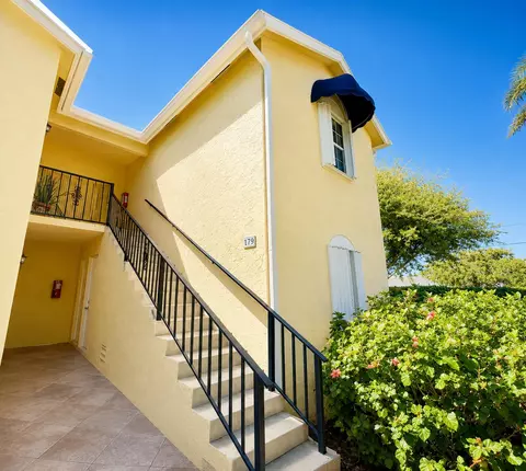 179 Waterside Dr #179, Hypoluxo, FL 33462