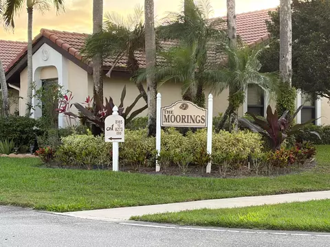 8232 Waterline Dr, Boynton Beach, FL 33472