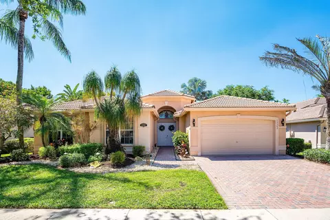 13587 Barcelona Lake Cir, Delray Beach, FL 33446