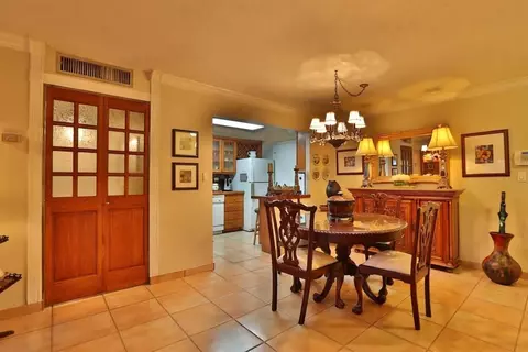 8101 SW 72nd Ave #118W, Miami, FL 33143
