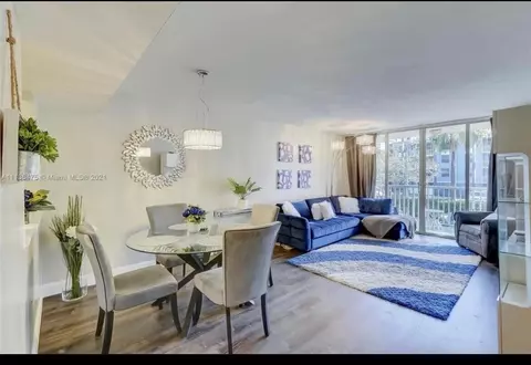1350 SE 3rd Ave #211, Dania Beach, FL 33004