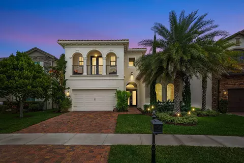9091 Grand Prix Ln SW, Boynton Beach, FL 33472