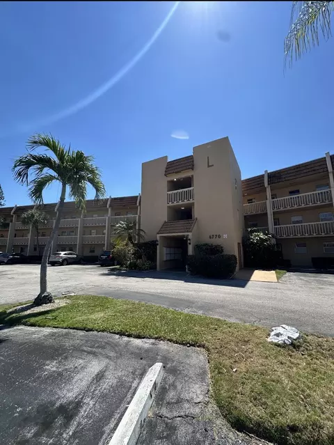 6770 Royal Palm Blvd #207L, Margate, FL 33063