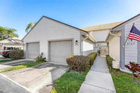 6163 SE Georgetown Pl, Hobe Sound, FL 33455