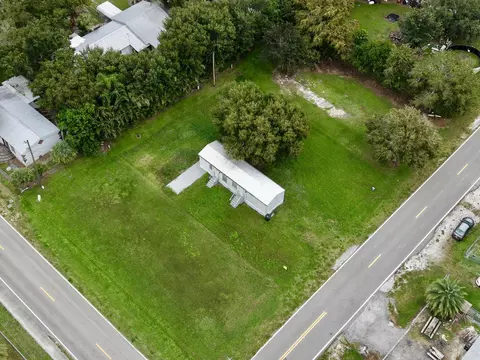 585 NW Avenue D, Moore Haven, FL 33471 photo 18