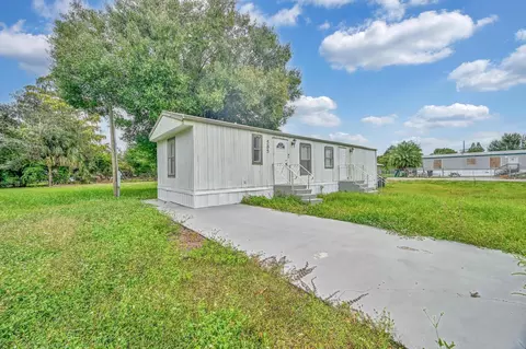 585 NW Avenue D, Moore Haven, FL 33471 photo 28