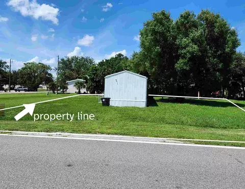 585 NW Avenue D, Moore Haven, FL 33471 photo 10