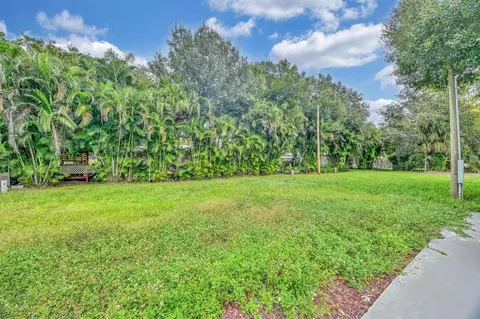 585 NW Avenue D, Moore Haven, FL 33471 photo 29