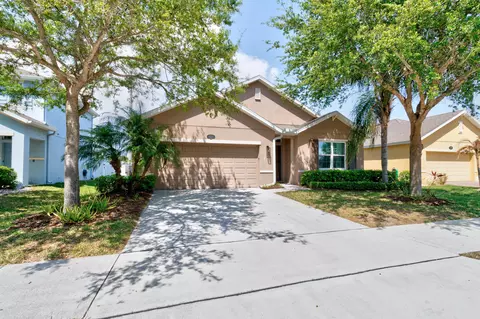 1591 SW Lexington Sq Sq SW, Vero Beach, FL 32962