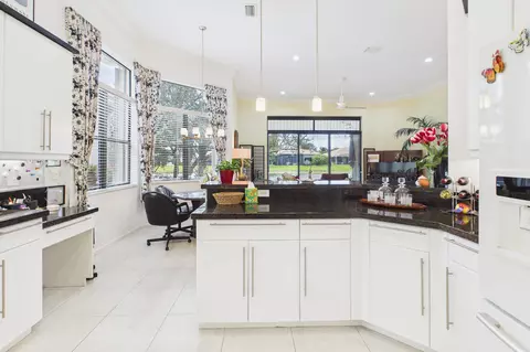 Kitchen - 7159 Boscanni Dr, Boynton Beach, FL 33437 photo 4 of 4