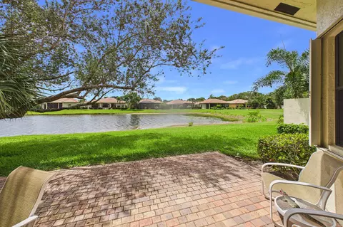Exterior - 7159 Boscanni Dr, Boynton Beach, FL 33437 photo 6 of 9
