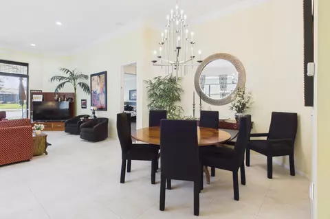 Dining - 7159 Boscanni Dr, Boynton Beach, FL 33437 photo 3 of 4