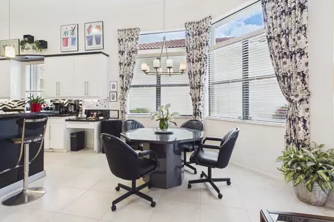 Dining - 7159 Boscanni Dr, Boynton Beach, FL 33437 photo 4 of 4