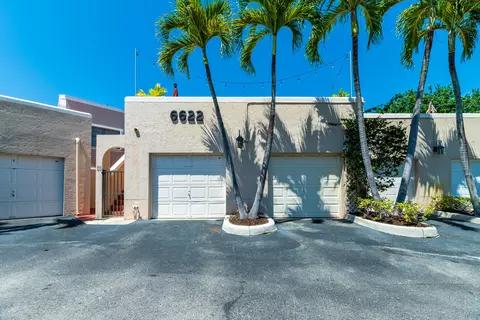 6622 Villa Sonrisa Dr #812, Boca Raton, FL 33433