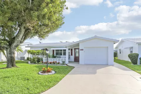 814 SW 5th Ave, Boynton Beach, FL 33426