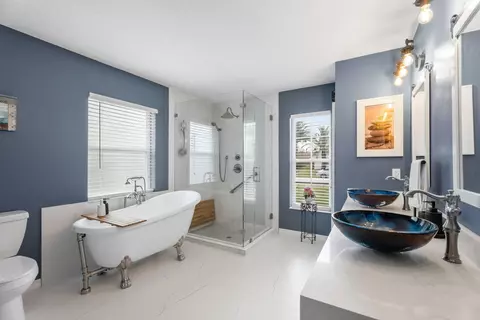 5593 NW Wesley Rd, Port Saint Lucie, FL 34986