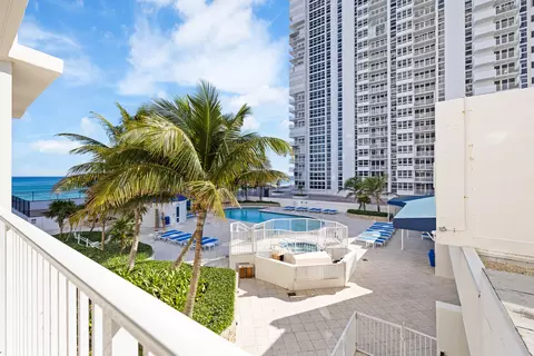 1360 S Ocean Blvd #403, Pompano Beach, FL 33062