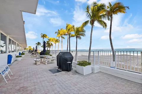 1360 S Ocean Blvd #403, Pompano Beach, FL 33062