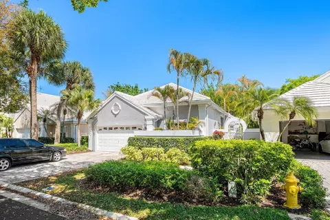 27 Wyndham Ln, Palm Beach Gardens, FL 33418