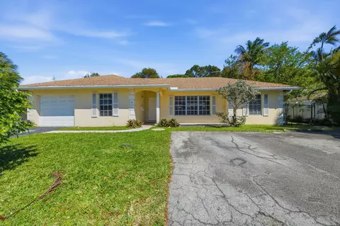8-10 NE 9th Ave, Deerfield Beach, FL 33441