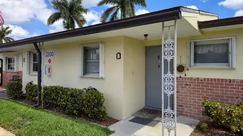 2800 Ashley Dr E #B, West Palm Beach, FL 33415