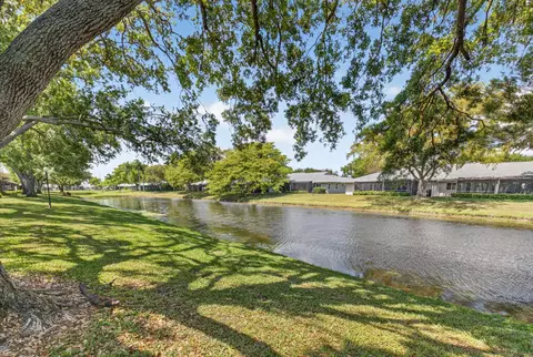 View/Area - 8901 Windtree St, Boca Raton, FL 33496 photo 2 of 23